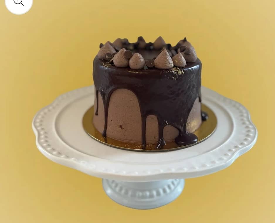 6 inch chocolate ganache cake
